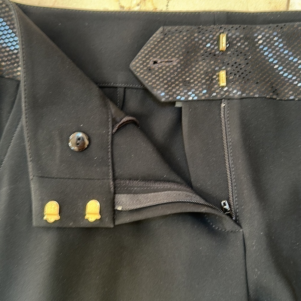 St. John black slacks. Size 8. Shiny waistband. Crepe.​​​​​​​​​​​​​​​​​​​​​​ - Picture 9 of 11